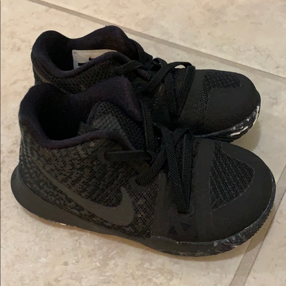 Babies shoes Nike Kyrie Irving